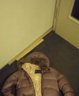 Kuschelige Winterjacke mit Kunstfellkragen