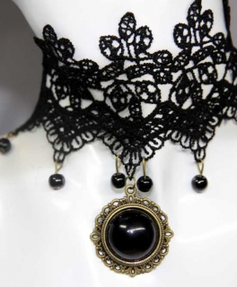  Gothic Halskette mit Schwaren rundem Stein