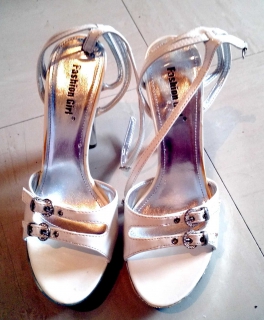 Highheels Hot - Lack- Sandalette- Hochzeit - Gr. 37