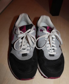 Nike Air Max 1 Black Grey Pink