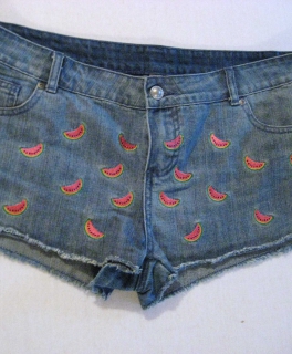 Jeansshorts mit Melonen