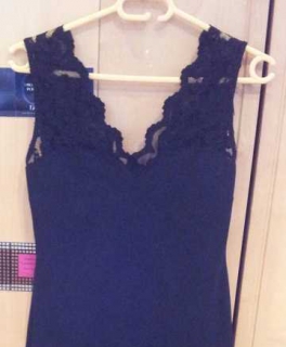 H&M Kleid mit Spitzendetails