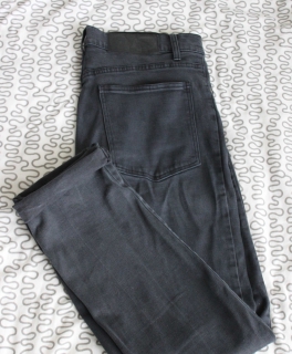 Cheap Monday Röhrenjeans