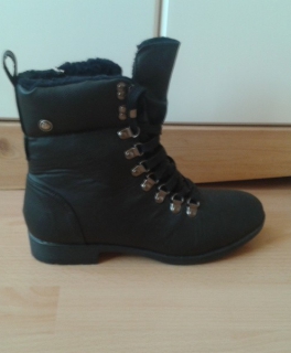 schwarze Schnürboots NEU