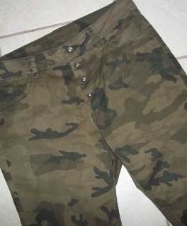 Pimkie Diramode Carmouflage Stretchhose Gr.36/38