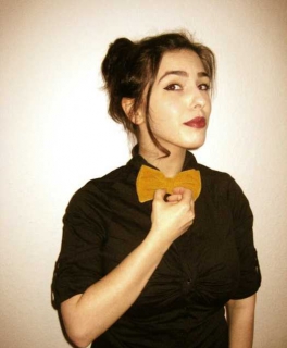 Originale Vintagefliege aus Samt