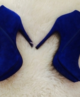 Kobaltblau blau electric blue stiefeletten 40 buffalo