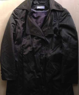 Mantel mit besonderer Farbe