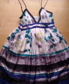 traumhaftes Kleidchen von Mango