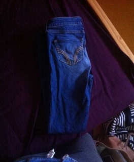 Hollister Jeans Natural waist super skinny w25 l31