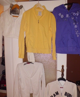 viele Pullis& Strickjacken, Schnäppchenpreise Gr. M-L