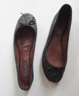 schwarze Ballerinas Schuhe Zara Schlangen Optik mit Schleife