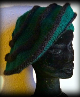 Multi-Look Mütze in grün/schwarz