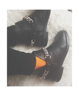 Zara Leder Biker Boots Stiefeletten blogger 39 40 statement gliederkette