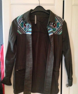 Zara Jacke mit Pailletten