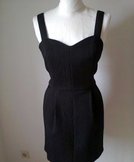 Kleid Monki Etuikleid Latzkleid Tulpenform