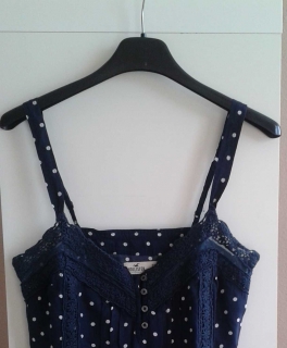 Süßes Hollister Punkte Top