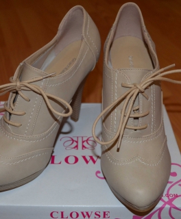 beige,hohe Schnürschuhe