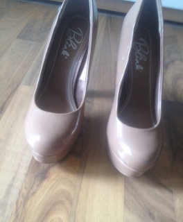 Blink Pumps Highheels nude lack Gr. 37
