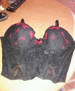 Super süße Korsage in 80 C