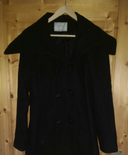 Mantel schwarz Kragen