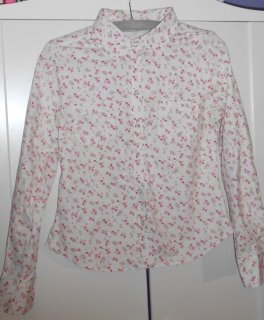 Bluse mit Blumenmuster, Größe S