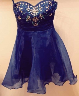 Blaues Abschlussballkleid