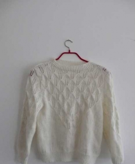 super süßer Pullover aus reiner weißen Wolle handmade DIY