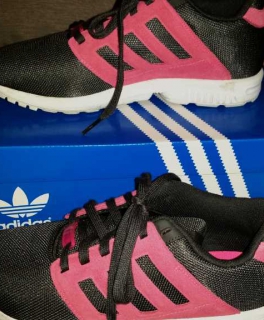 Adidas Sneaker