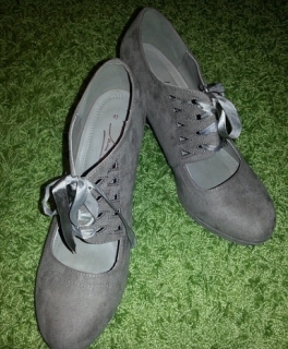 süße Pumps in taupe 41