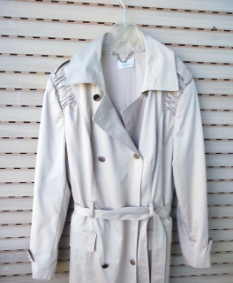 Trench Elegance Sand