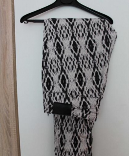 schwarz/weiß gemusterte Hose