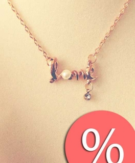 Kette mit Love-Anhänger