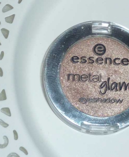 Essence Metal Glam LE eyeshadow 04 golden eye