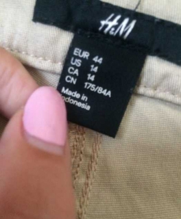 Süße Beige Chino-Hose