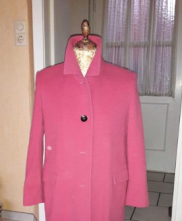 sehr schöner mantel in rosa