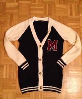 College Cardigan xs