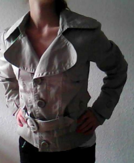 Vero Moda Beige Blazer jacke nude mit Gürtel