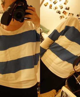 langärmliger bauchfreier Pulli