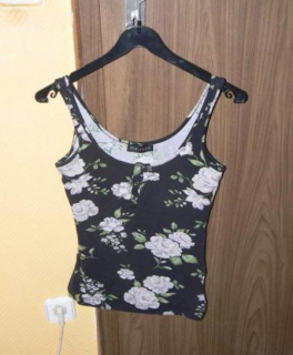 Top in Gr. 36/38 mit Blumenprint