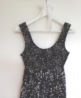 Kleid / dress / Vögel / schwarz / bunt / Raffung / kurz