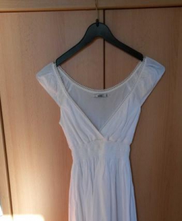 weißes country-kleid