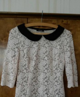 Stylisches Spitzenoberteil mit Bubikragen