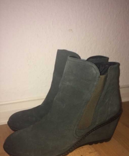 Chelsea Boots mit Keilabsatz Dunkelgrün