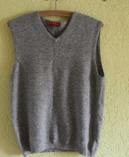 Grauer Pullunder in Gr: L