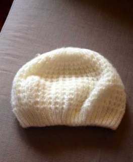 Wollweiße Winter Mütze