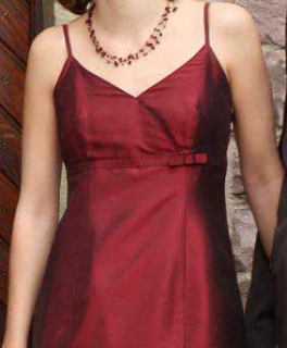 schickes Kleid bordeaux rot