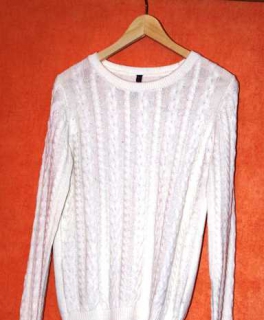 Pullover mit Zopfmuster vom New Yorker