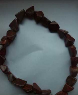 Schöne, edle Kette aus rotem Jaspis