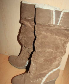 Hübsche Herbst/Winterstiefel Gr: 40 